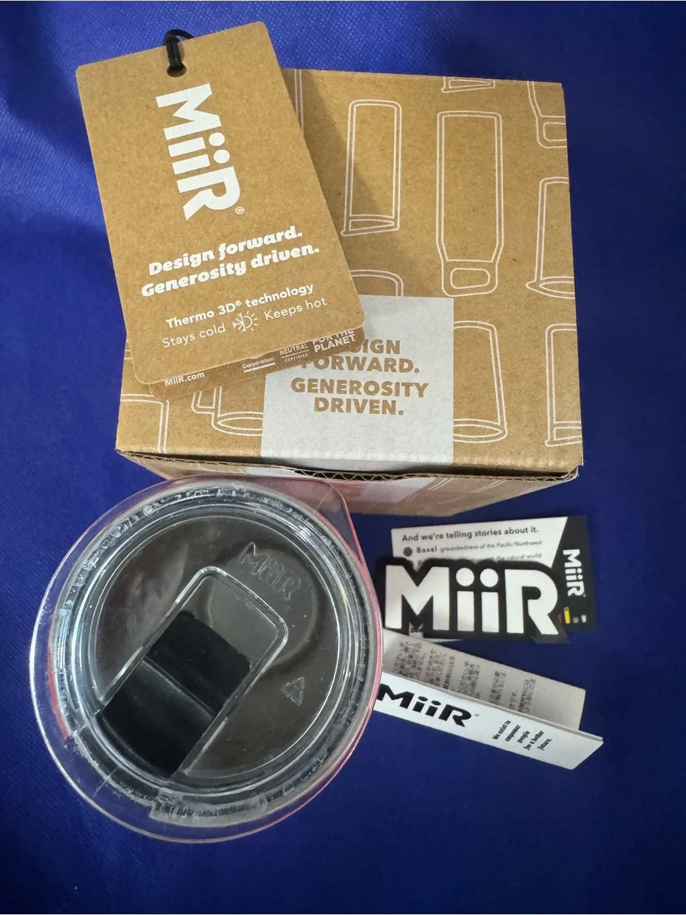 MiiR Sambaltte Roastery Red hot/cold 8oz Tumbler - NWT comes in box Super Cute🥤